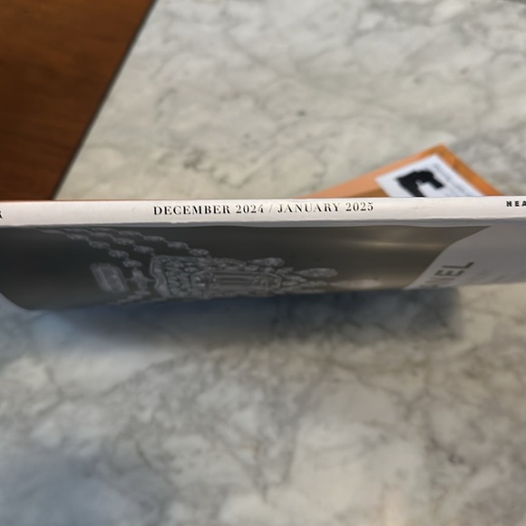 Harper’s bazaar magazines the art issue Dec 2024/jan 2025 - Picture 4 of 4